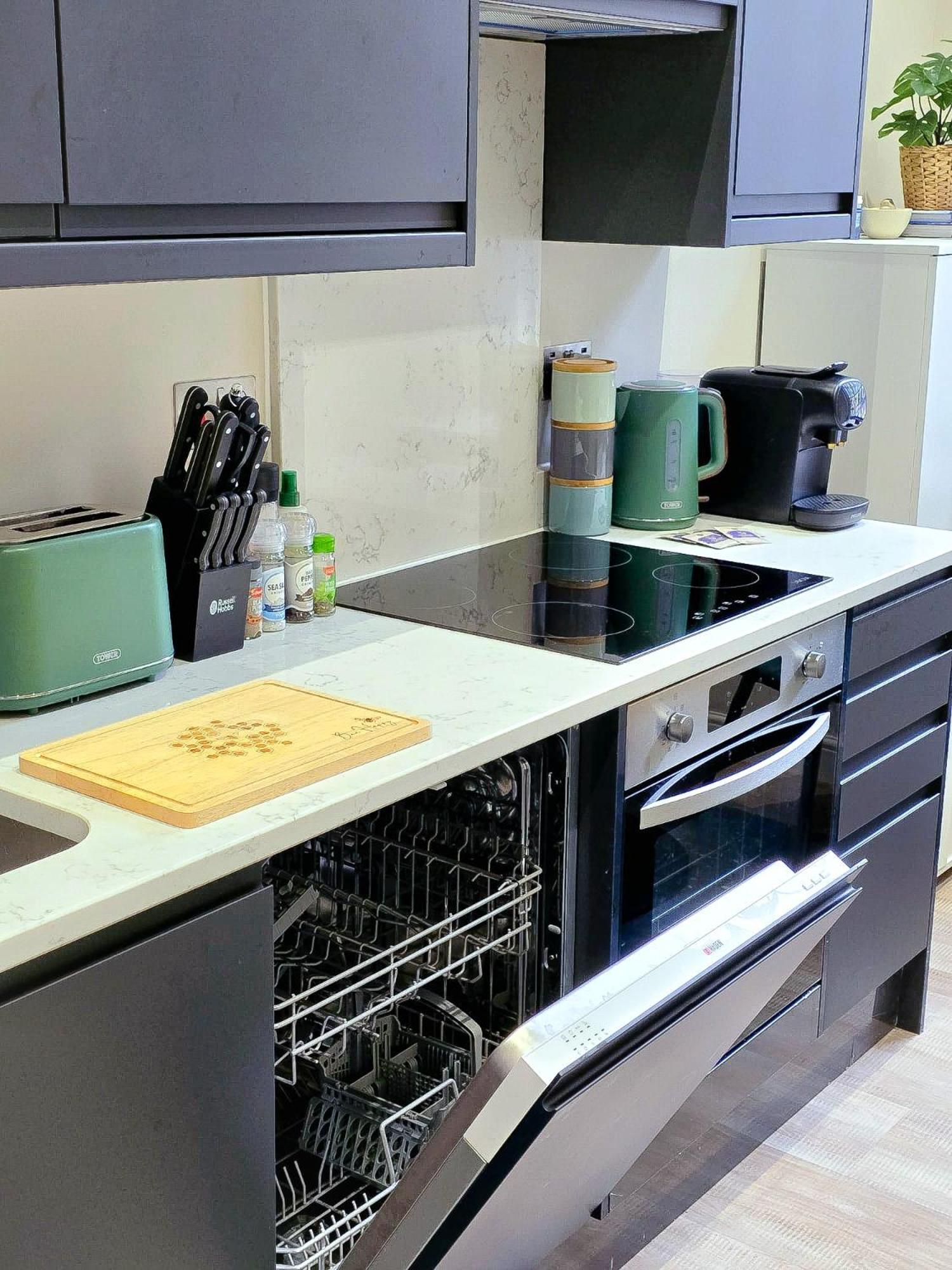 Beautiful Apartment & Central Location & King Size Bed Leeds  Ngoại thất bức ảnh
