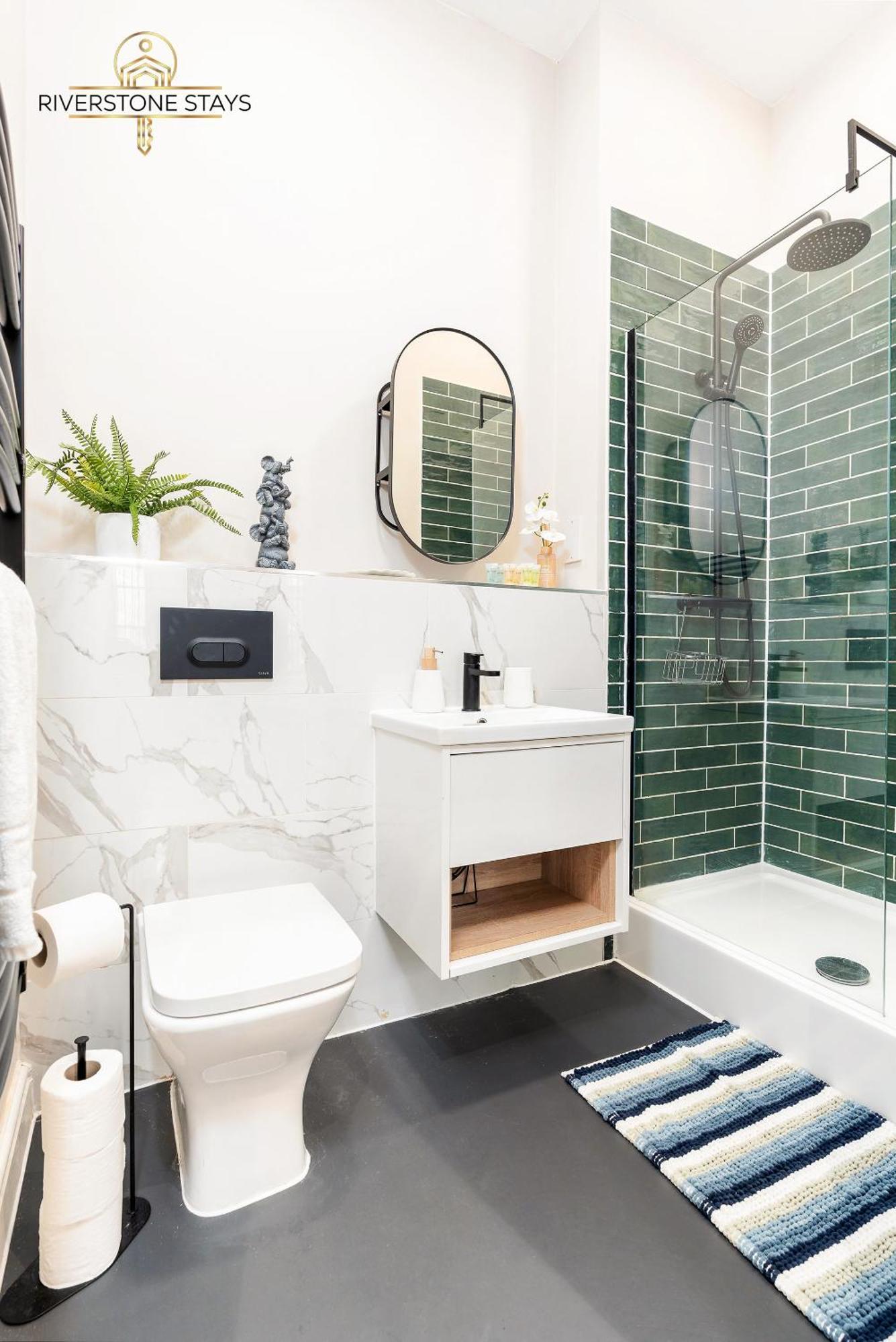 Beautiful Apartment & Central Location & King Size Bed Leeds  Ngoại thất bức ảnh